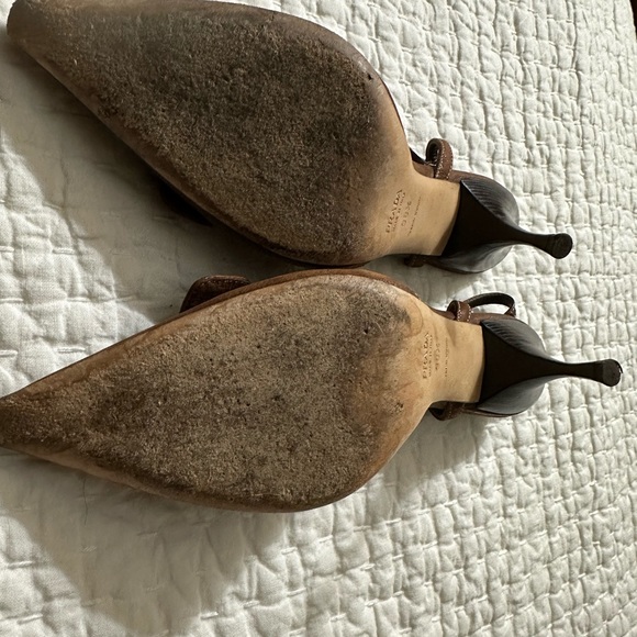 Prada heels - Picture 2 of 3
